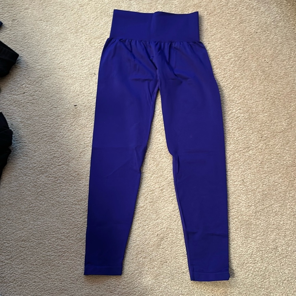 NVGTN - Cobalt Solid Seamless Leggings - Small
